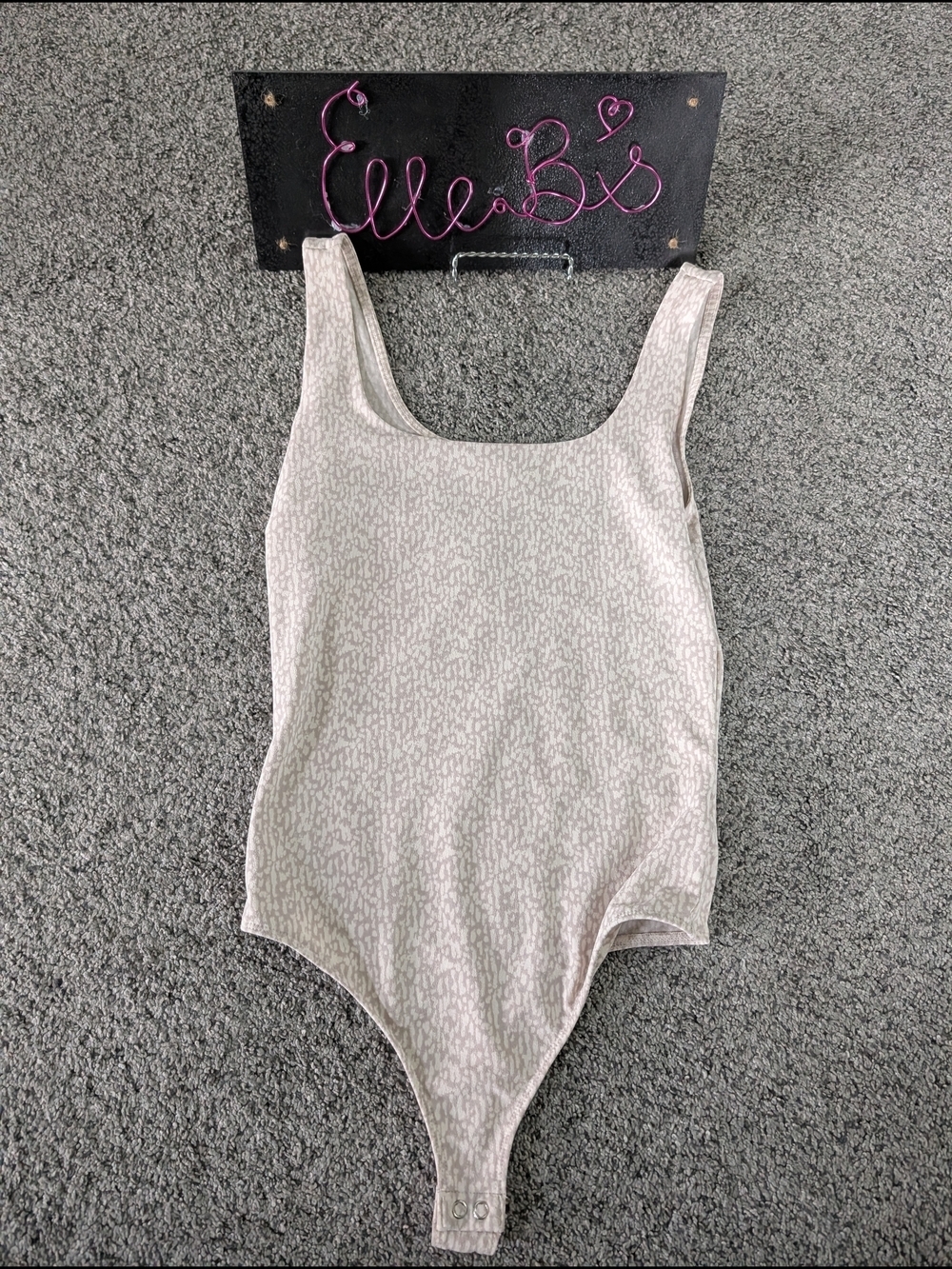 EUC Express Cream Pattern Tank Bodysuit XS
